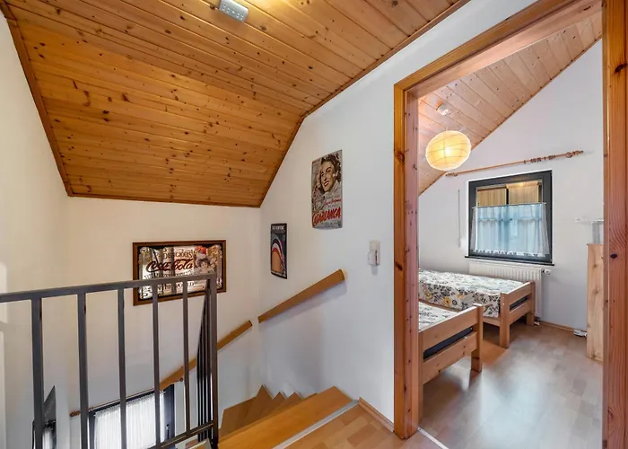 Elisabeth Mit Fasssauna *